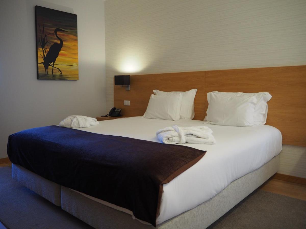 Garca Real Hotel & Spa - Singular'S Hotels Монтемор-у-Веллю Екстер'єр фото